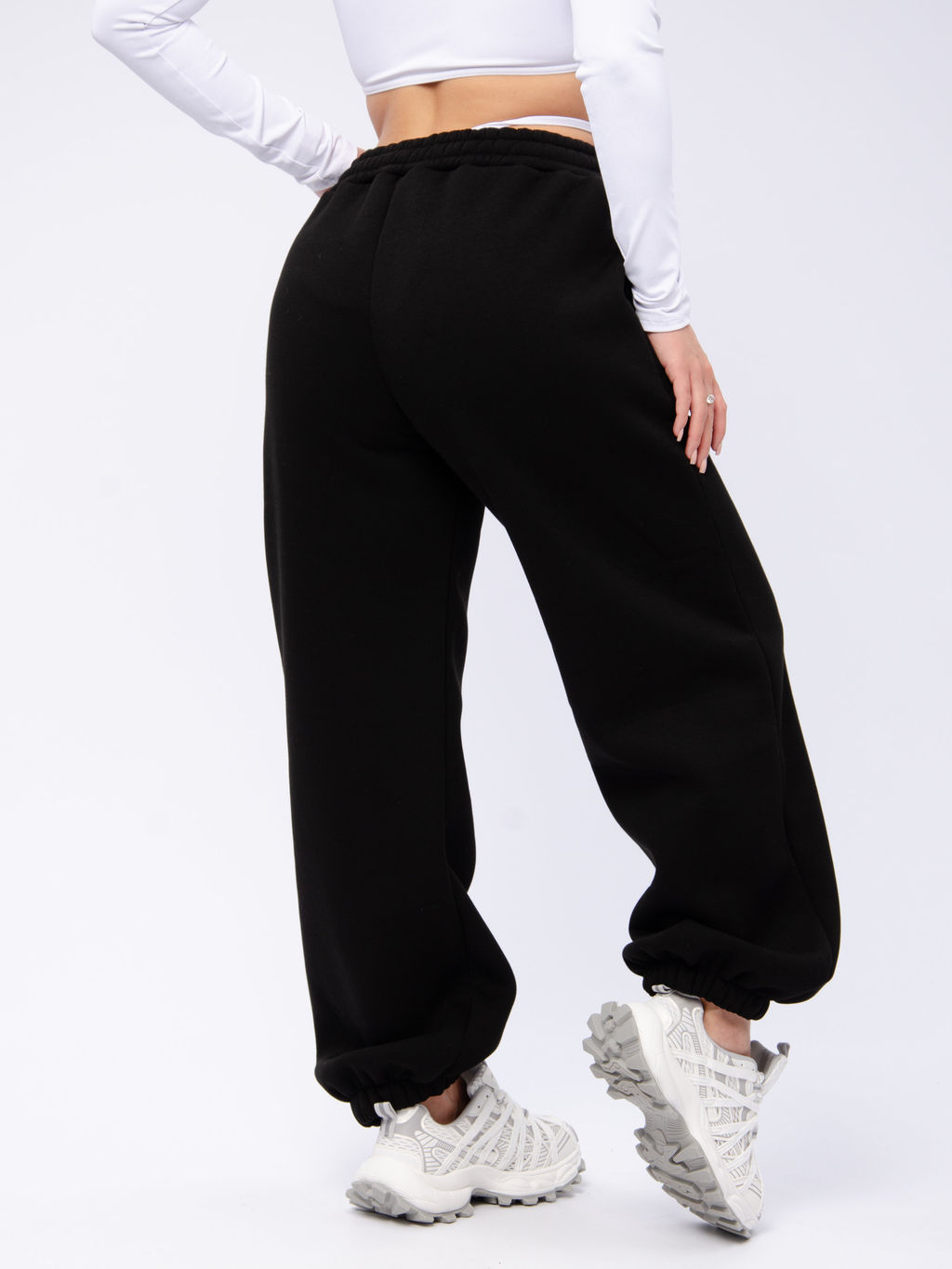 Джоггеры "БЖ-46" чёрные, футер 3-х нитка начес