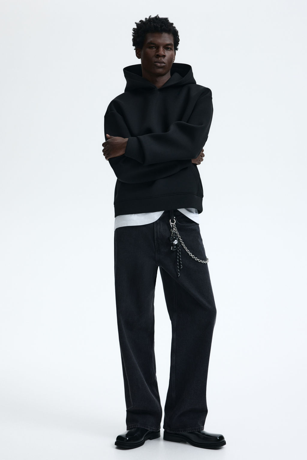 Sudadera efecto neopreno con capucha Loose Fit - H&m фото 5