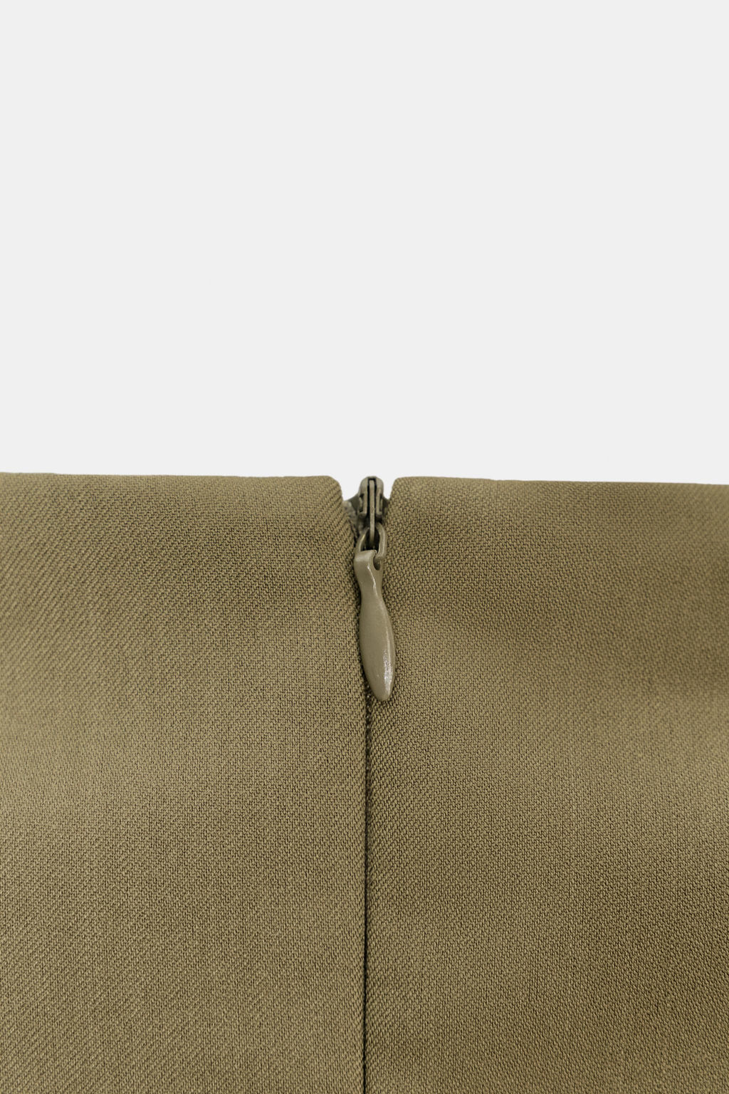 TOP WITH BUTTONS - Zara фото 6