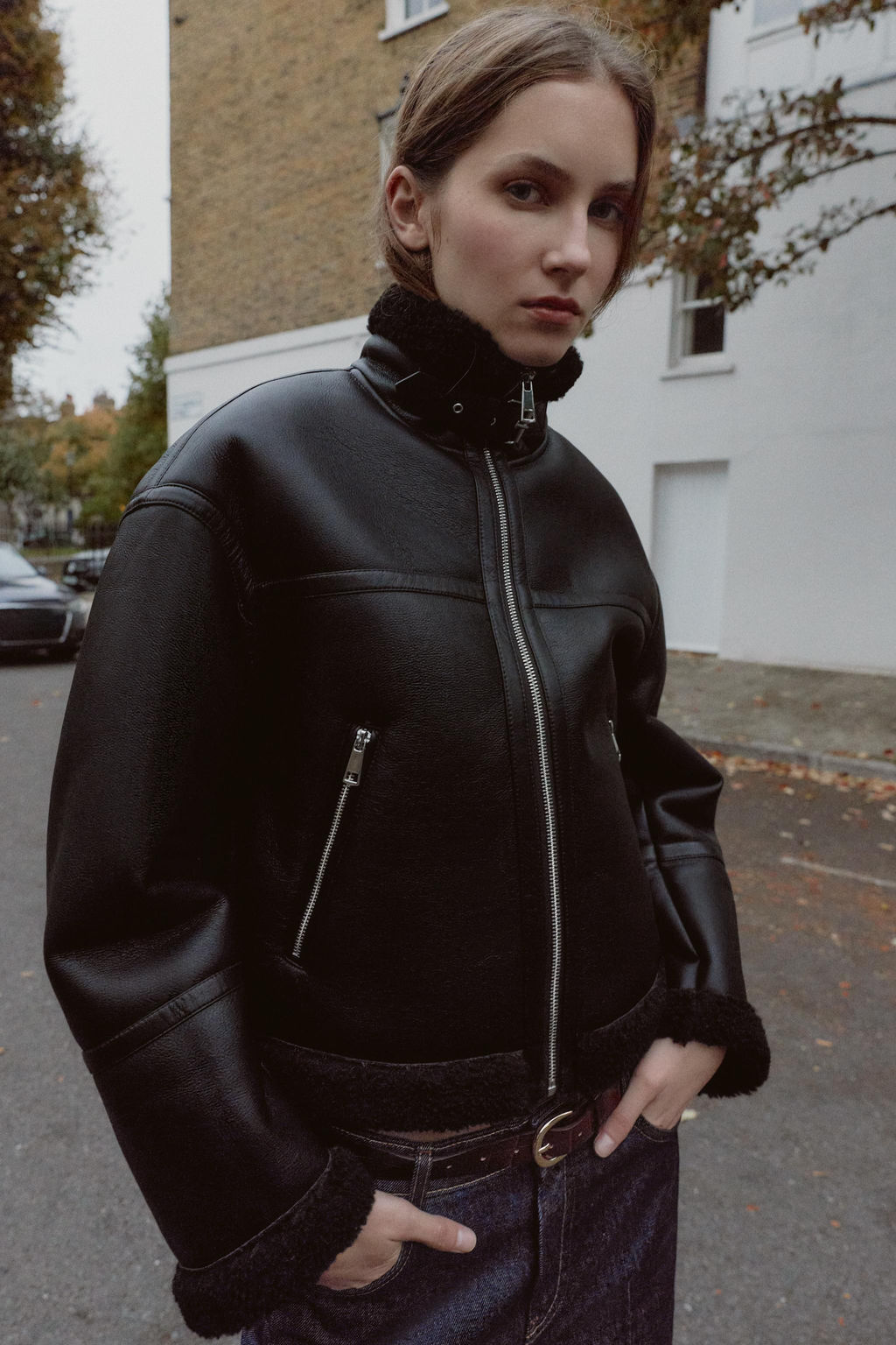 LEATHER EFFECT HIGH-WAIST BERMUDA SHORTS - Zara фото 10