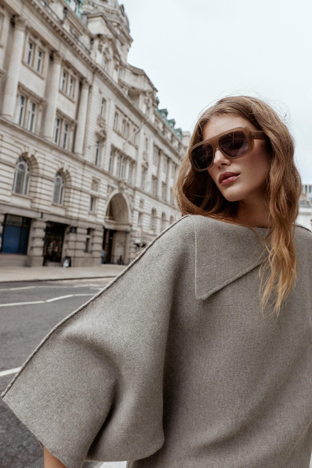 KNIT SWEATER WITH LAPEL NECK - Zara фото 5