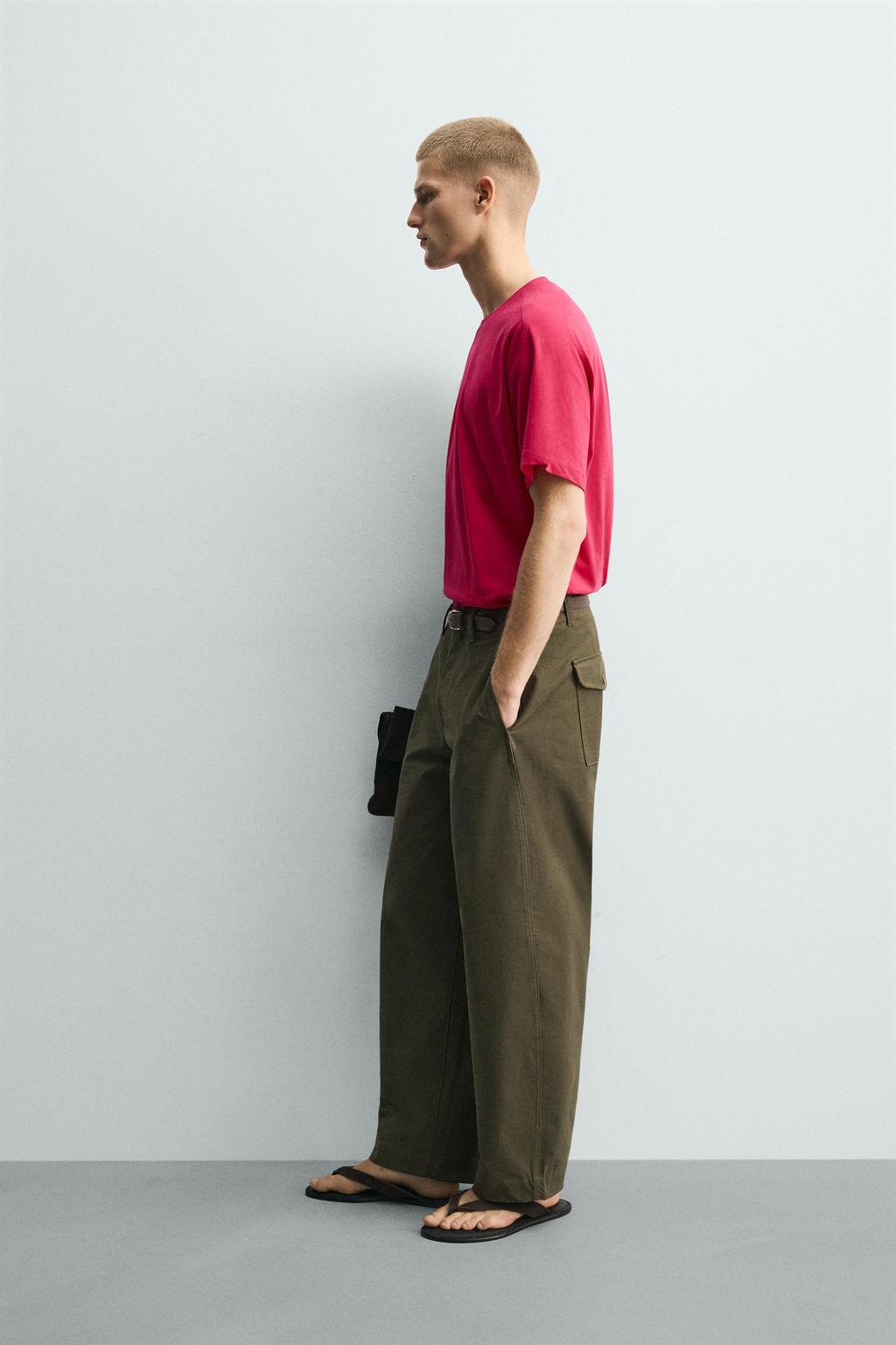 CAMISETA RELAXED FIT COSTURAS / Fucsia