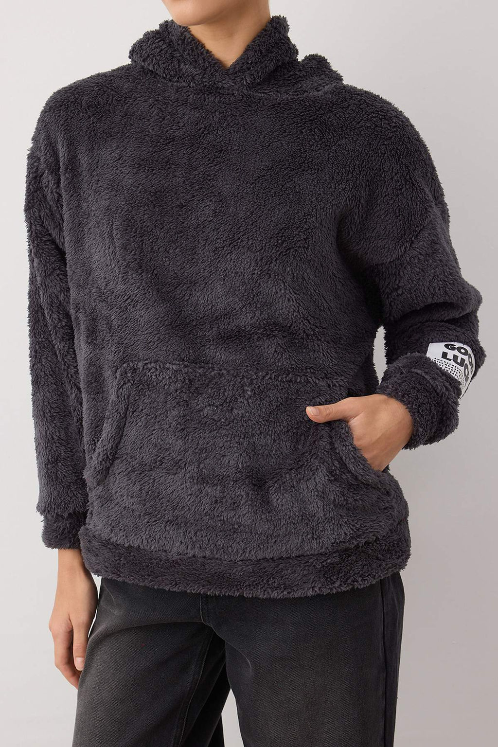 Antrasit Pelus Etiket Detayl? Regular/Normal Kal?p Pelus Orme Sweatshirt TWOAW26SW00221 - Trendyolmilla фото 3