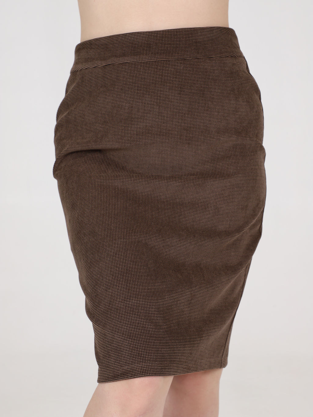 Юбка классическая из вельвета коричневая