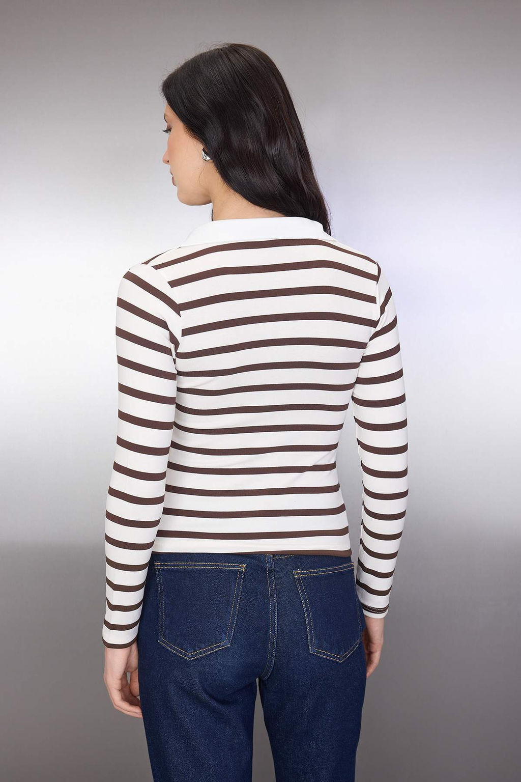 Kahverengi Cizgili Soft Touch Polo Yaka Vucuda Oturan Orme Bluz TWOAW26BZ00355 - Trendyolmilla фото 4