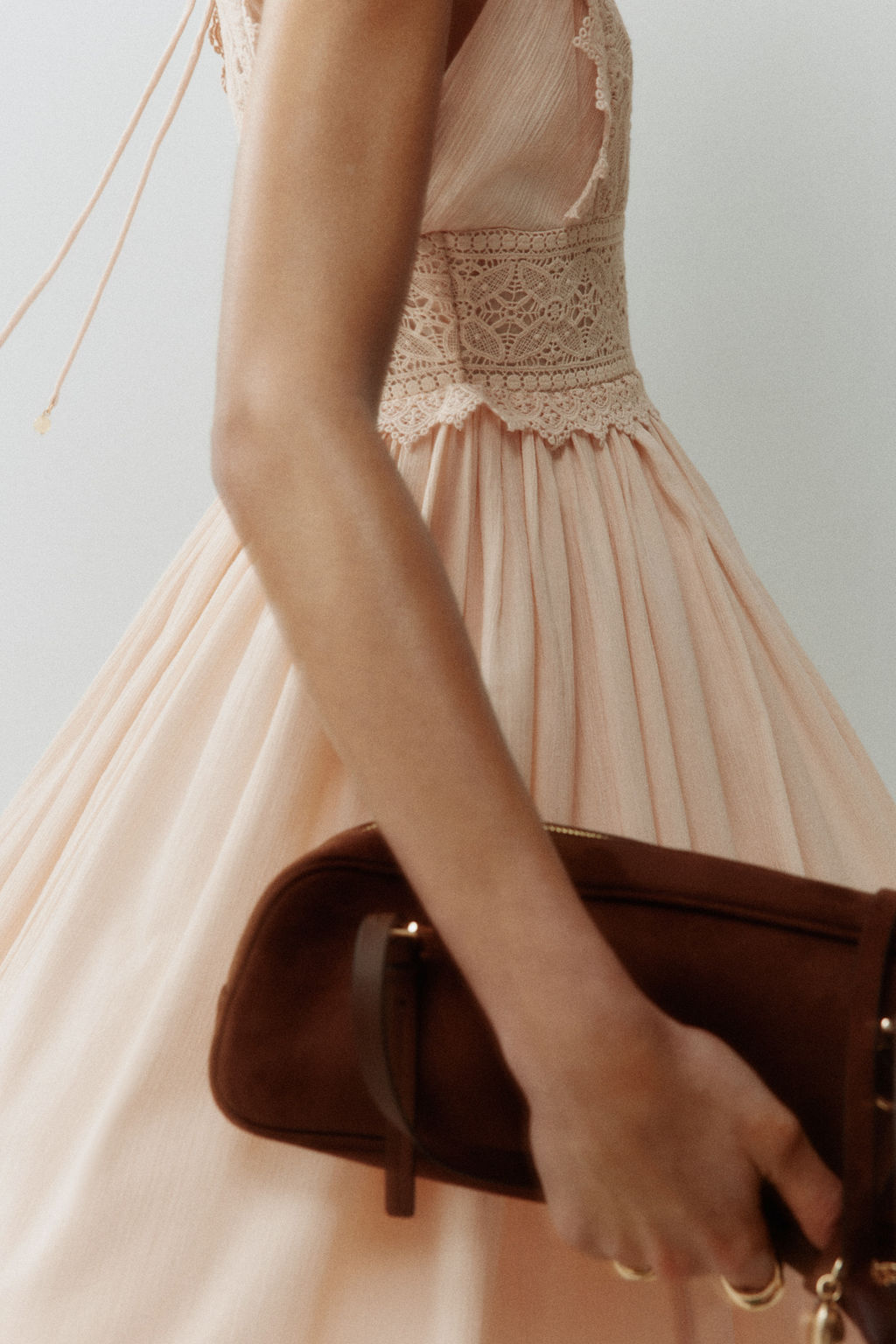 Vestido con cuerpo de encaje - H&m фото 6