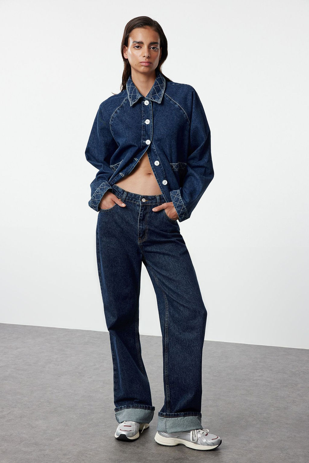 Koyu Mavi More Sustainable Dikis Detayl? Oversize Denim Ceket TWOAW25CE00028