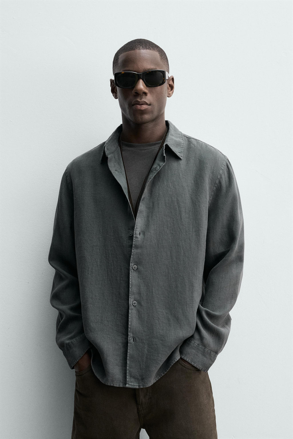 CAMISA REGULAR FIT 100% LINO / Gris antracita - Zara фото 2