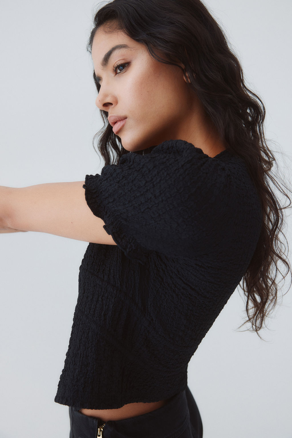 Top arrugado con lazada doble - H&m фото 5