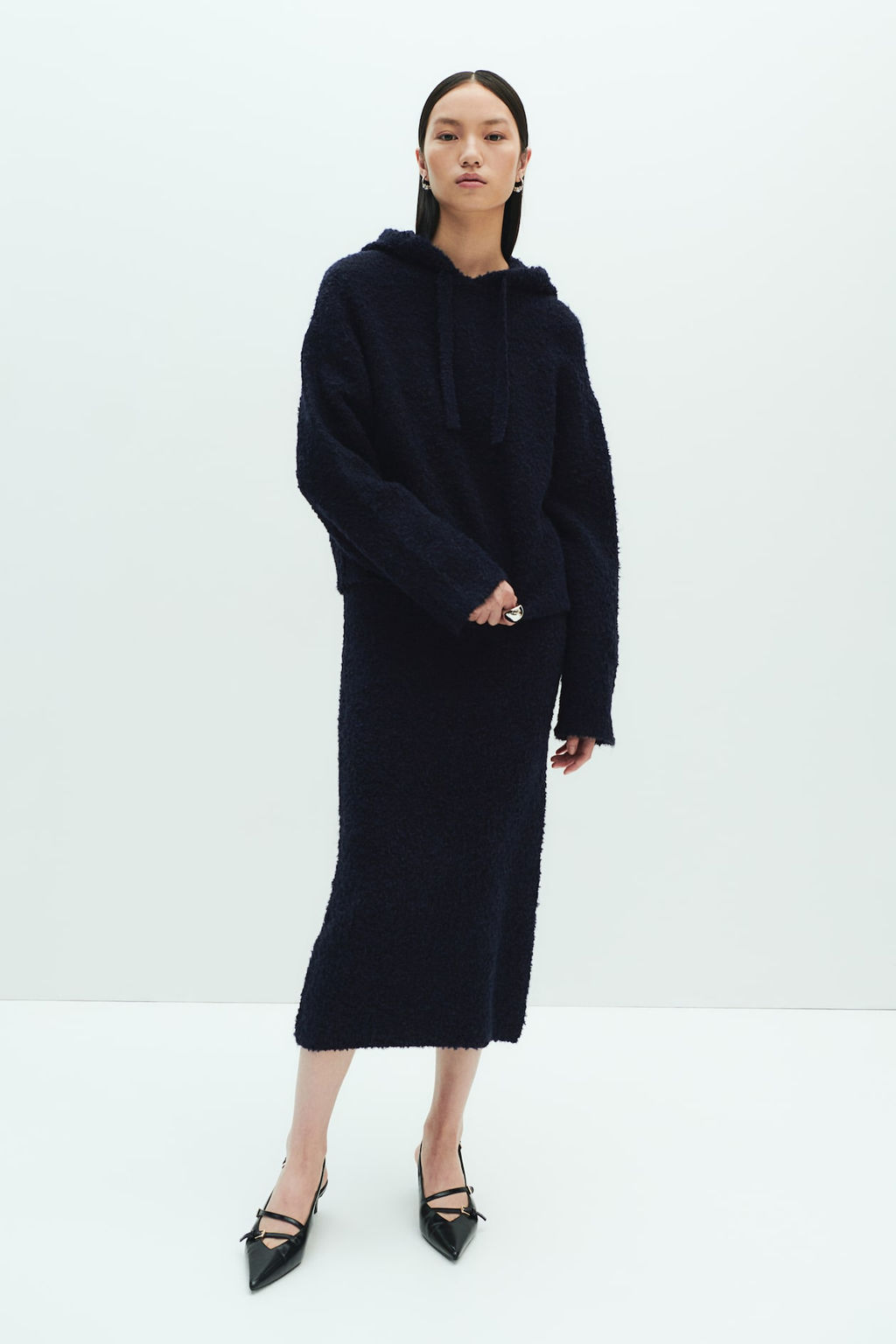 Jersey en punto boucle con capucha - H&m фото 2