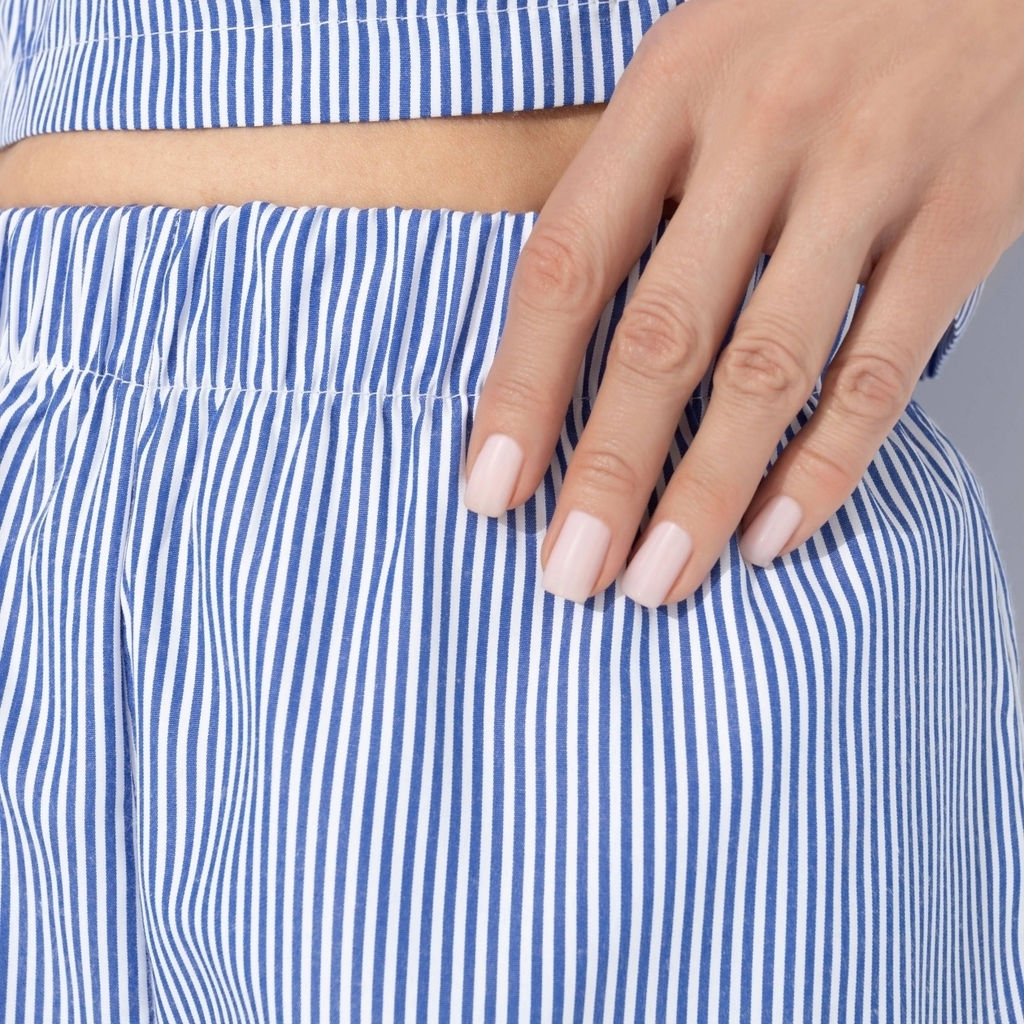 Комплект с шортами на резинке, Любоваться собой (полоска, 2 в 1) - Charutti фото 5