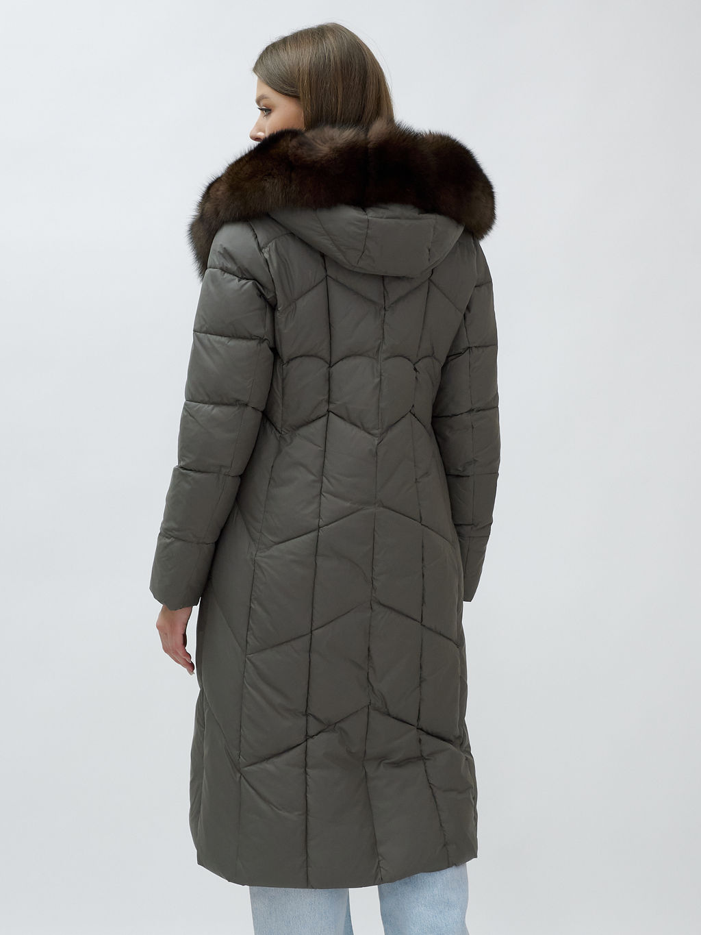 Пальто женское зимние с мехом песец люкс класса серого цвета 625Sr