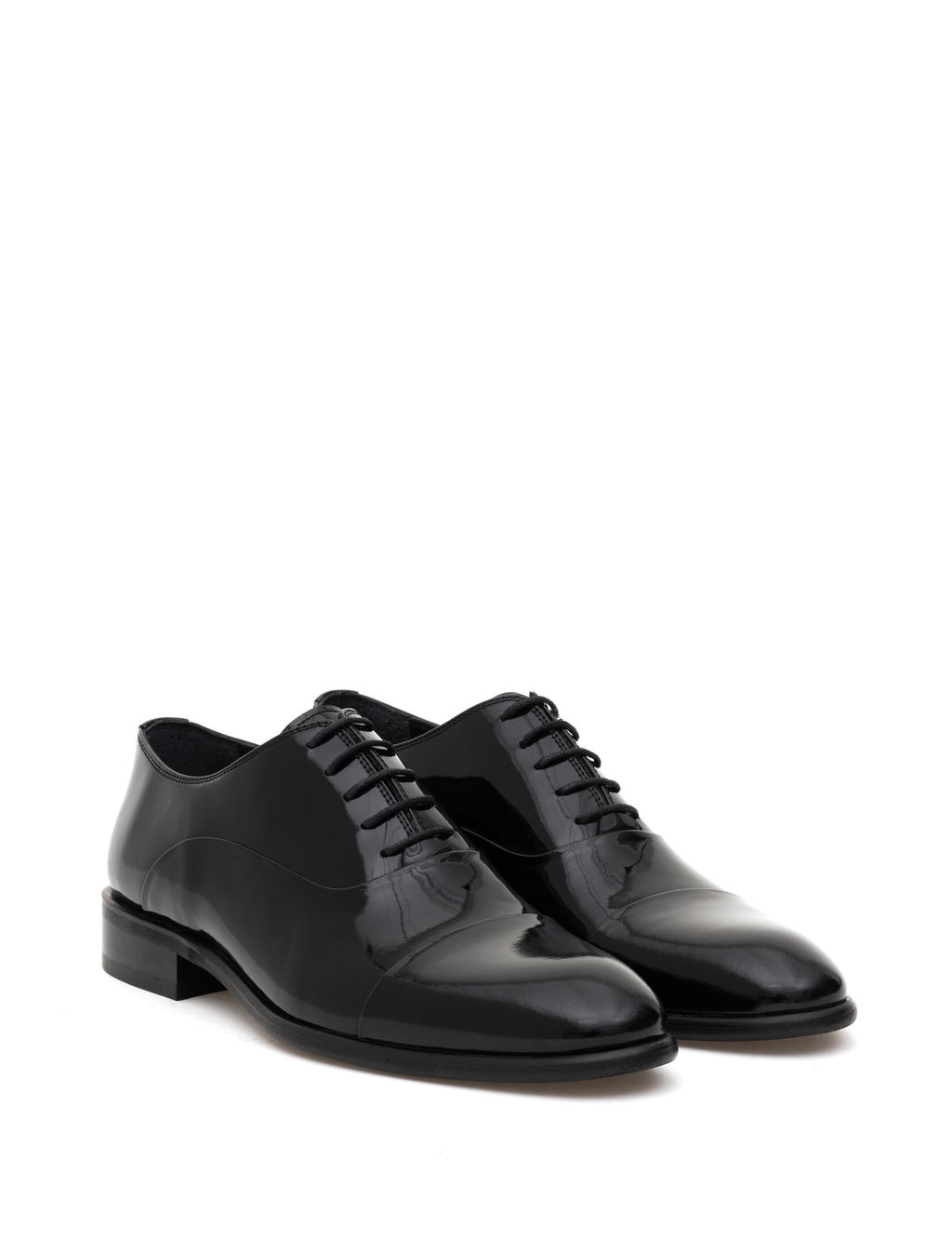 Черные туфли