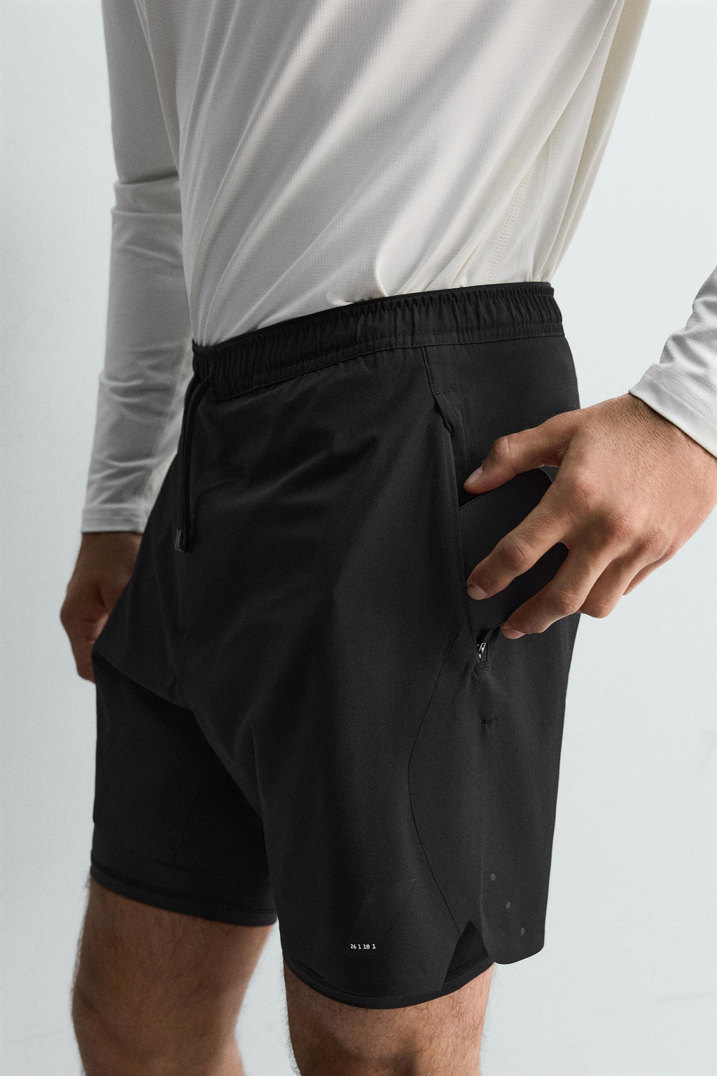 PANTALONES CORTOS ENTRENAMIENTO 2 EN 1 B?SICOS / Negro - Zara фото 14