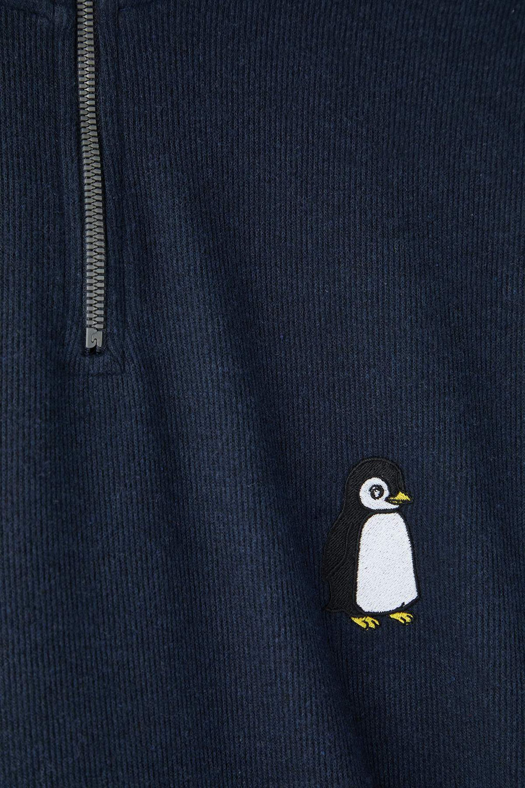 Lacivert Yeni Oversize/Genis Kesim Penguen Nak?sl? Dokulu Dik Yaka Sweatshirt TMNAW26SW00014