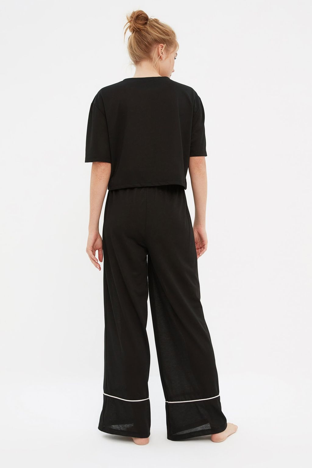 Trendyolmilla Siyah Pamuklu Eglence Bask?l? Biye Detayl? Orme Pijama Tak?m? THMSS21PT0953 фото 7