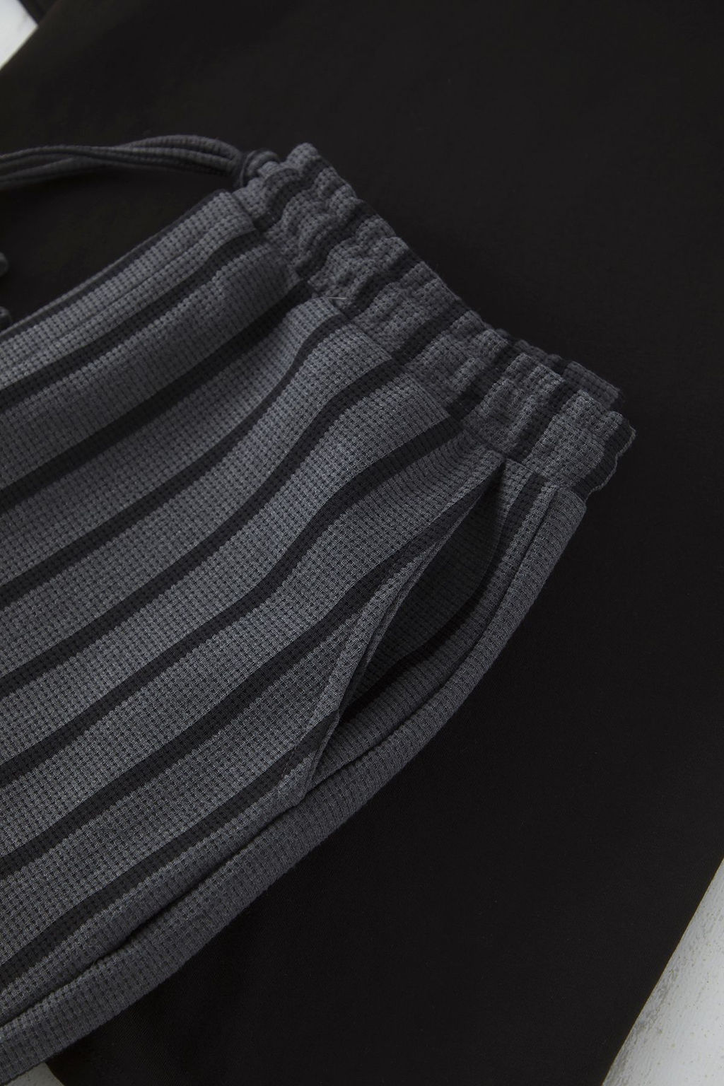 TRENDYOL MAN Siyah - Antrasit Regular Fit Cizgili Orme Pijama Tak?m? TMNSS25PT00029 - Trendyolmilla фото 4