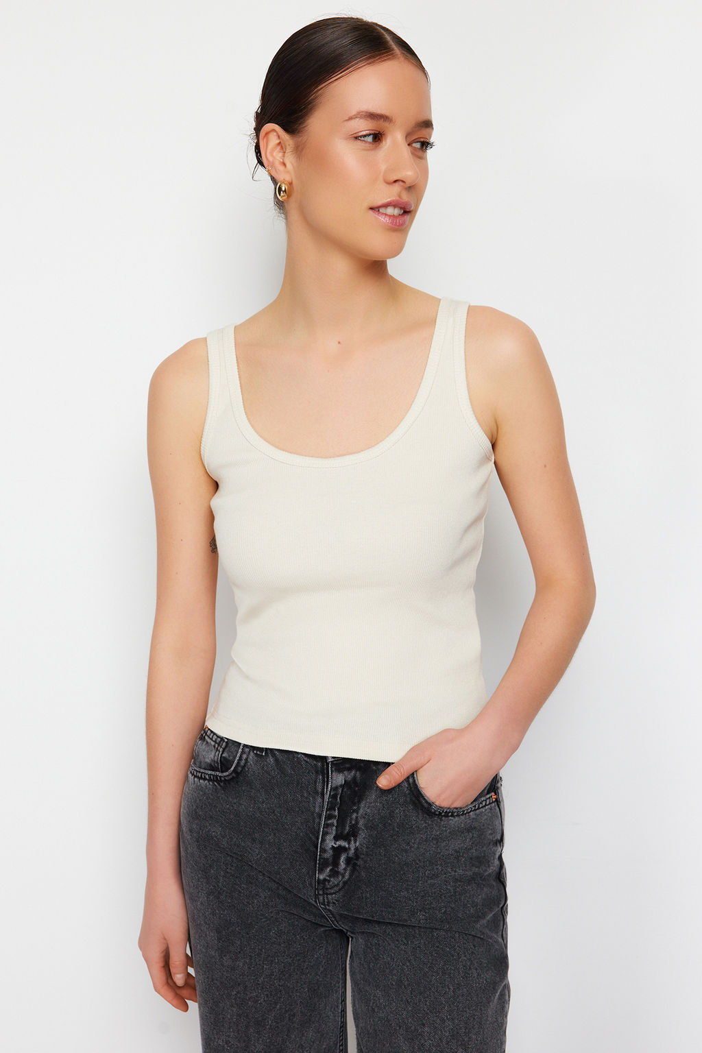 Tas Fitted/Vucuda Oturan Havuz Yaka Fitilli Esnek Orme Atlet TWOSS22AL0042