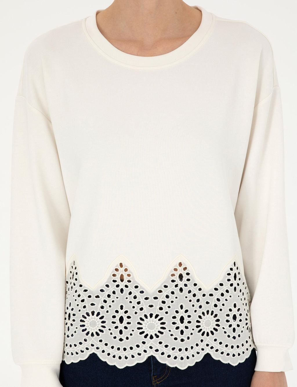Ekru Comfort Fit Sweatshirt