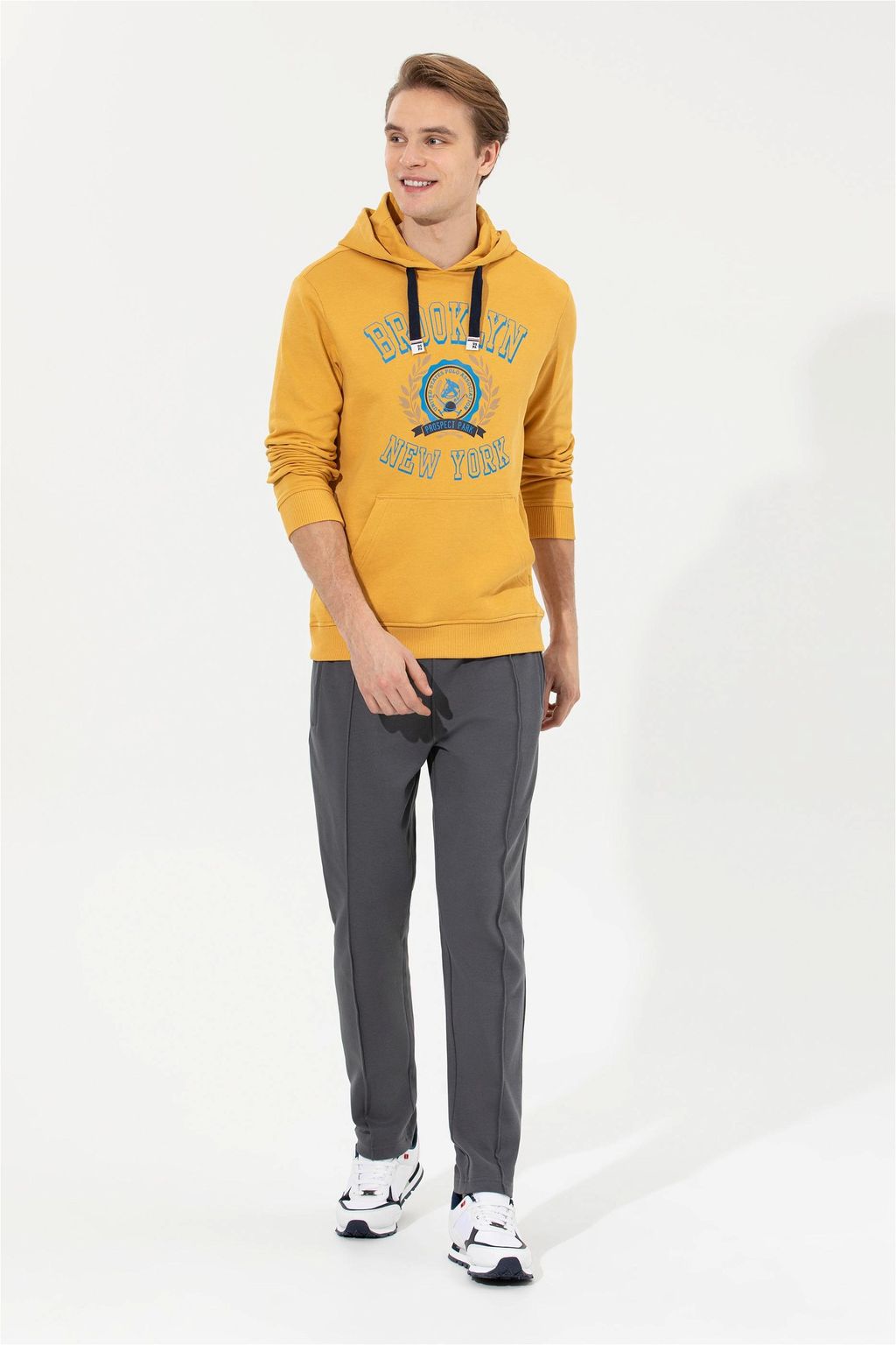 Мужская толстовка с капюшоном цвета шафрана - U.s. polo assn фото 2