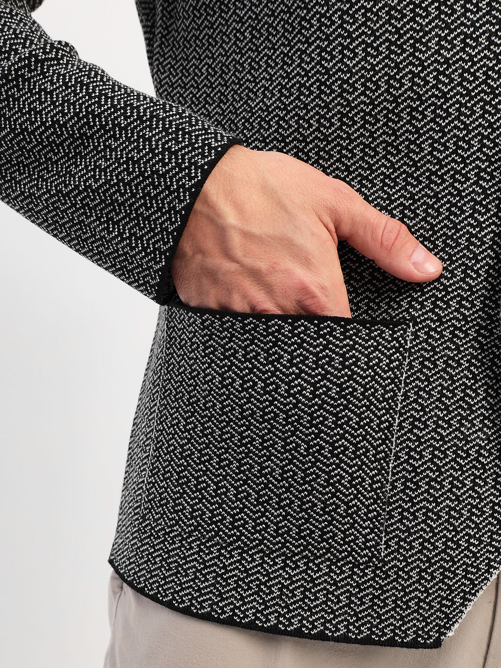 Кардиган мужской GREG G136Z-KF-зигзаг (чёрн./белый)  фото 4