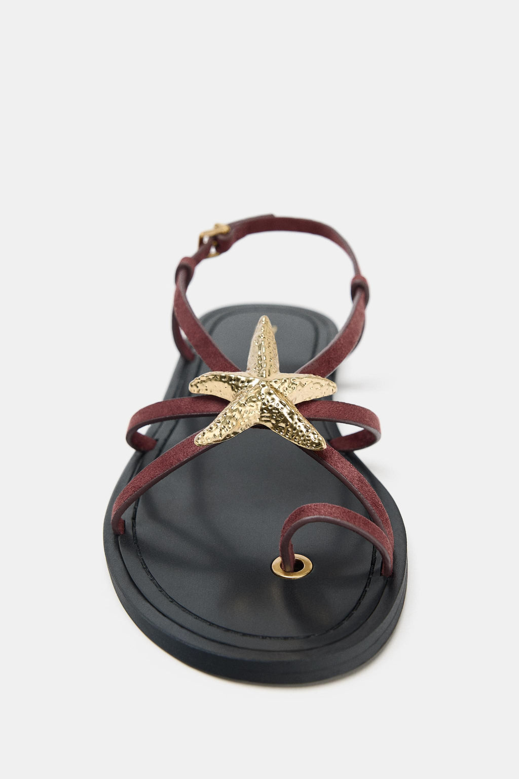 STRAPPY SANDALS WITH METAL DETAIL