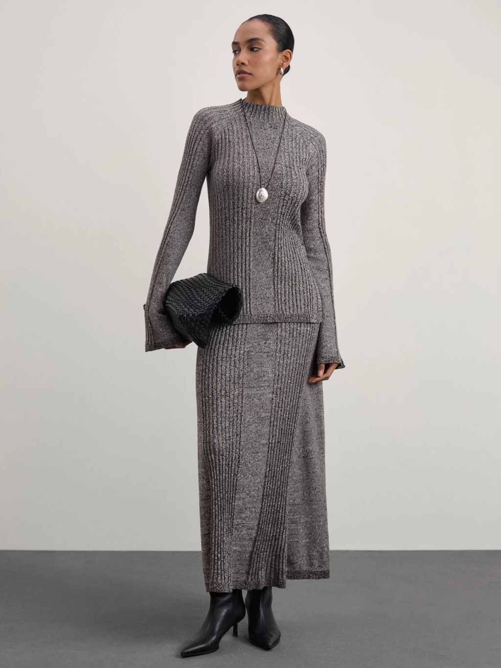 Свитер женский / Zarina  фото 2