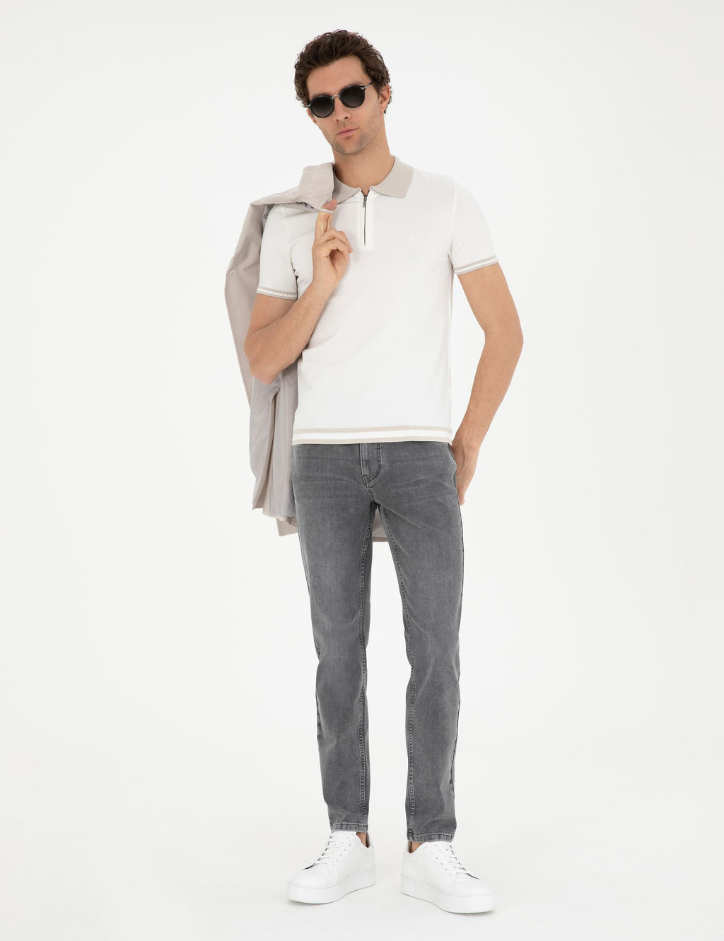 Beyaz Slim Fit Fermuarl_ Polo Yaka Triko T-shirt