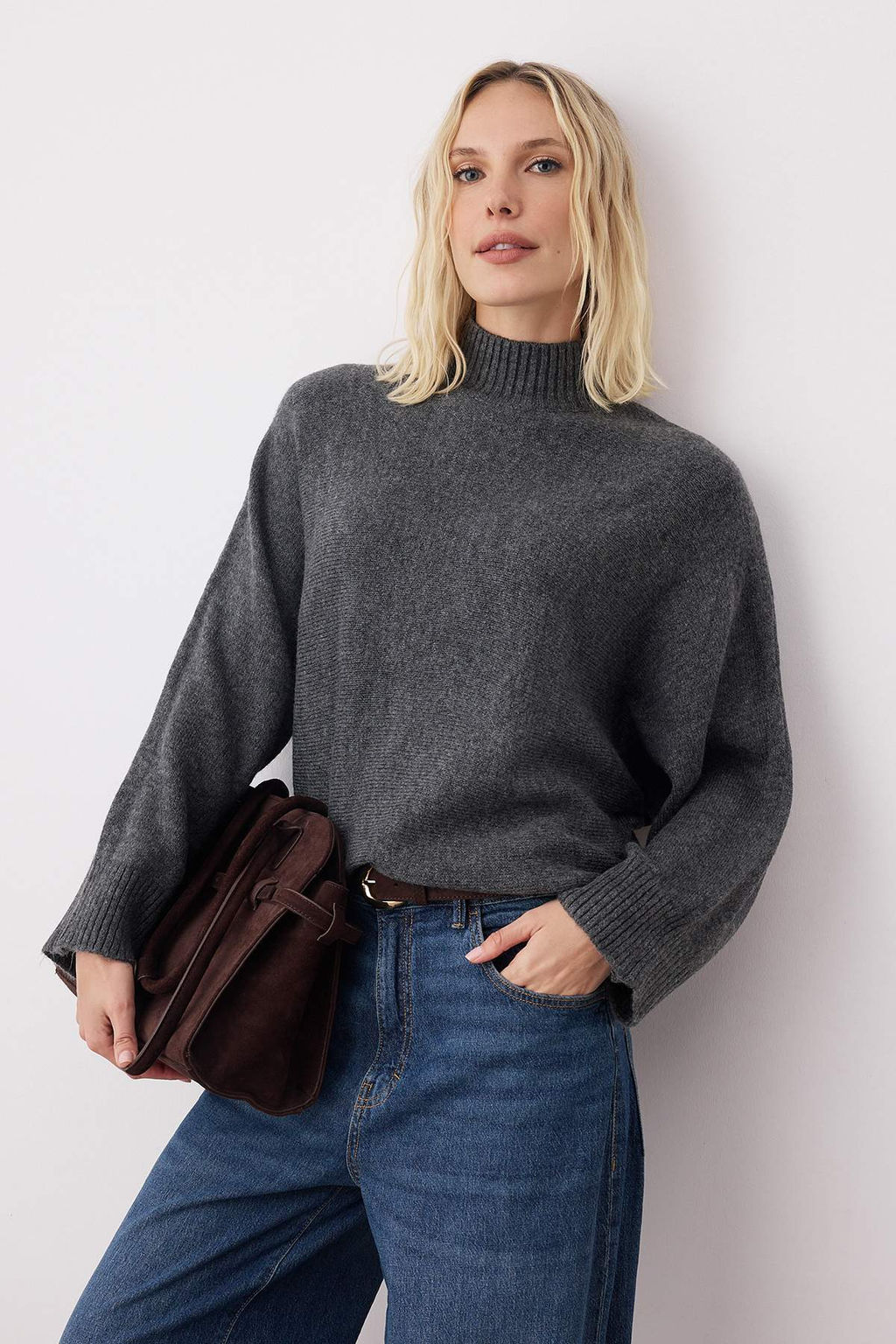 Antrasit Yumusak Dokulu Genis Kal?p Triko Kazak TWOAW20KZ1059