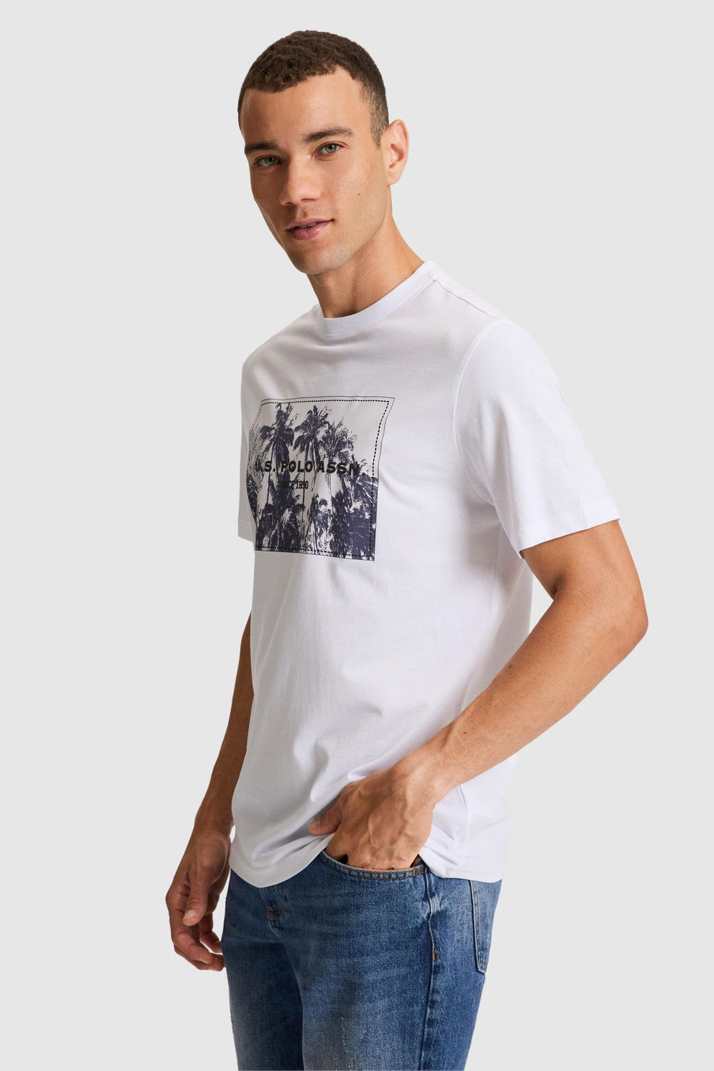 Erkek Beyaz Regular Fit Bisiklet Yaka Ti__rt