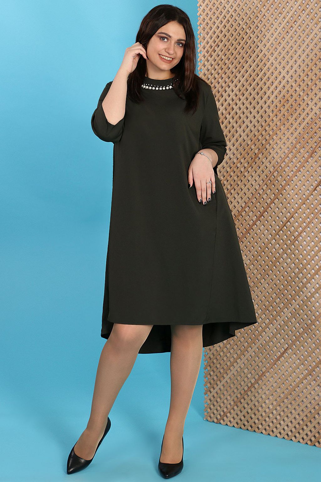 Платье свободное нарядное с жемчугом - Almond фото 3