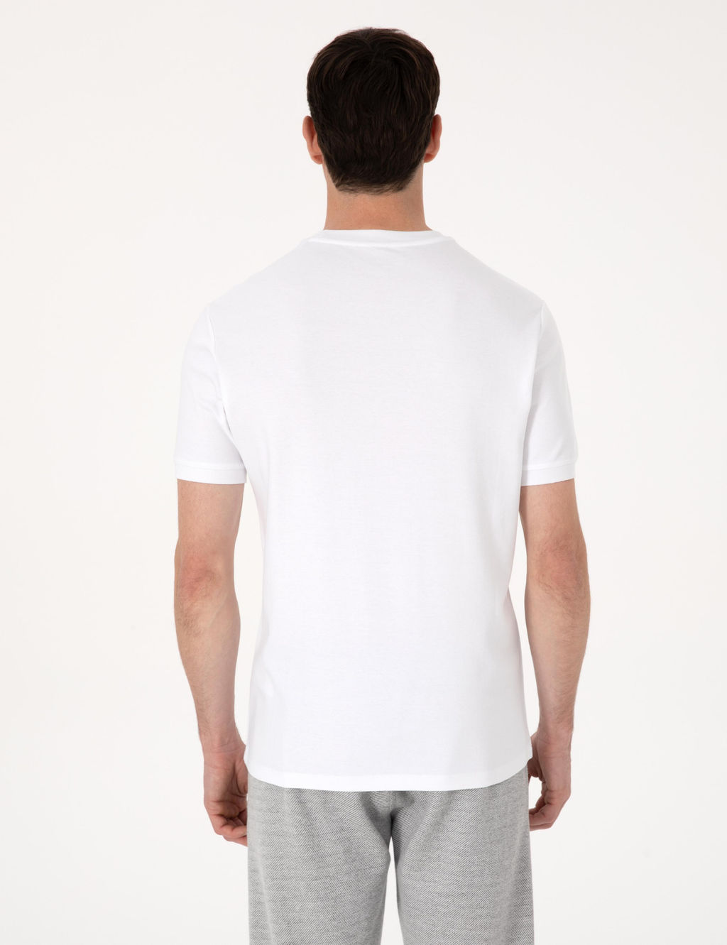 Beyaz Regular Fit %100 Pamuk Bisiklet Yaka Basic T-shirt