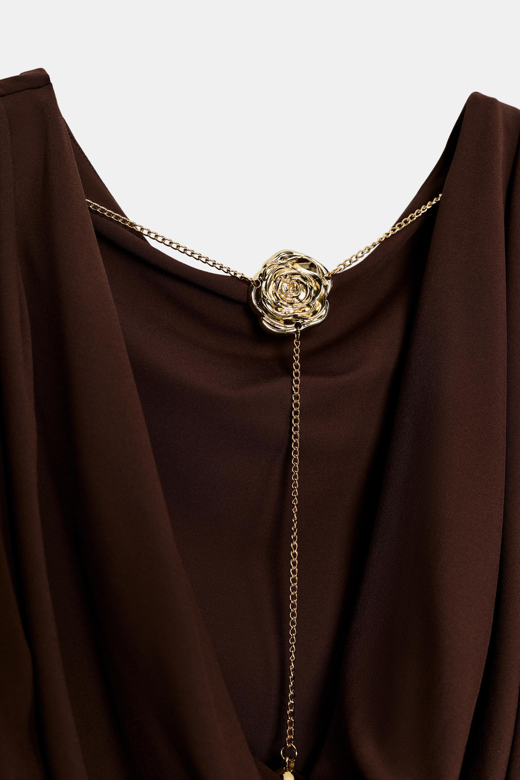 OPEN BACK DRESS WITH CHAIN DETAIL - Zara фото 9