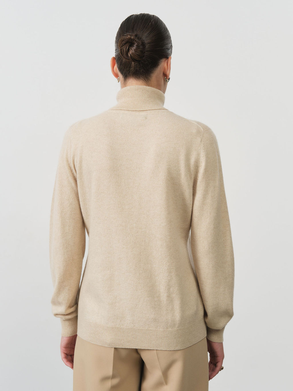 Водолазка из кашемира 5040 бежевая