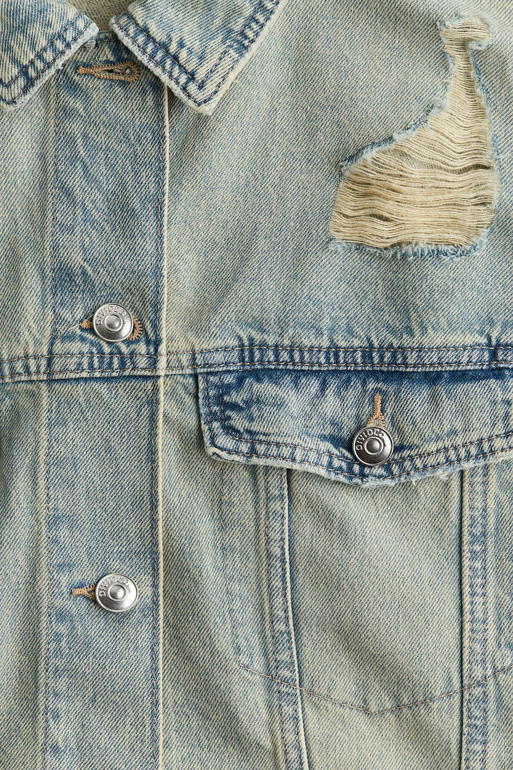 Cazadora denim oversize con efecto desgastado - H&m фото 7