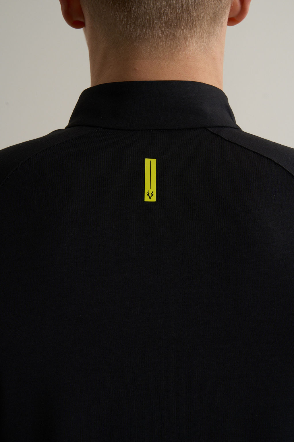 Лонгслив half-zip Черный ANTA RUNNING LS Tee фото 6