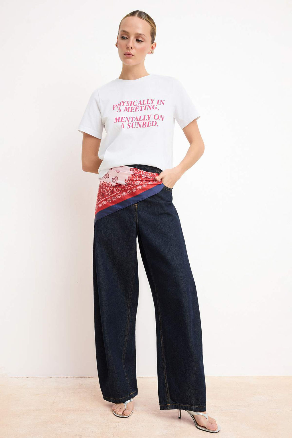 Ekru Slogan Regular/Normal Kal?p K?sa Kollu Tok %100 Pamuk Orme T-Shirt TWOSS26TS00120 - Trendyolmilla фото 2