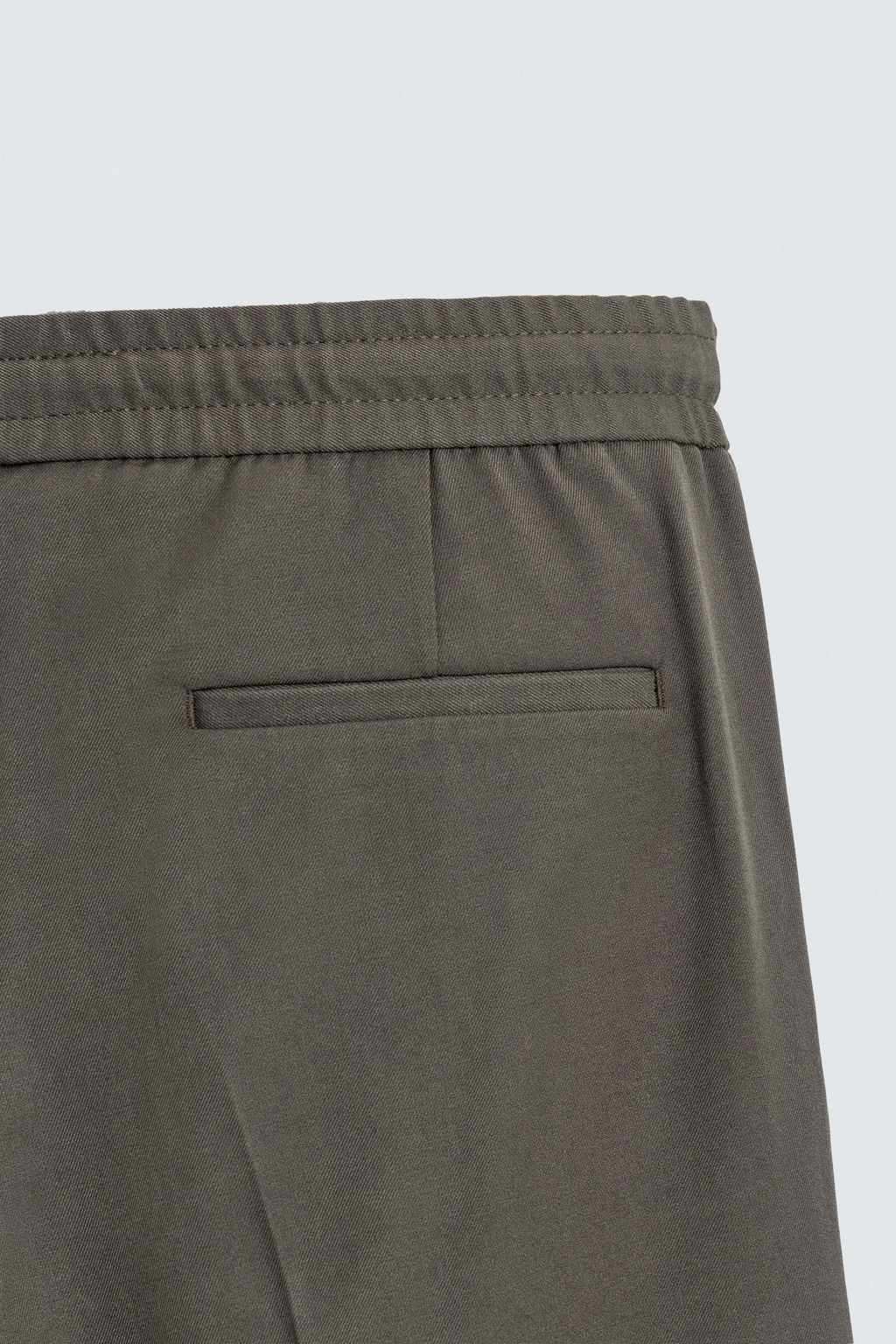 PANTAL?N CINTURA JOGGER CONFORT / Verde medio