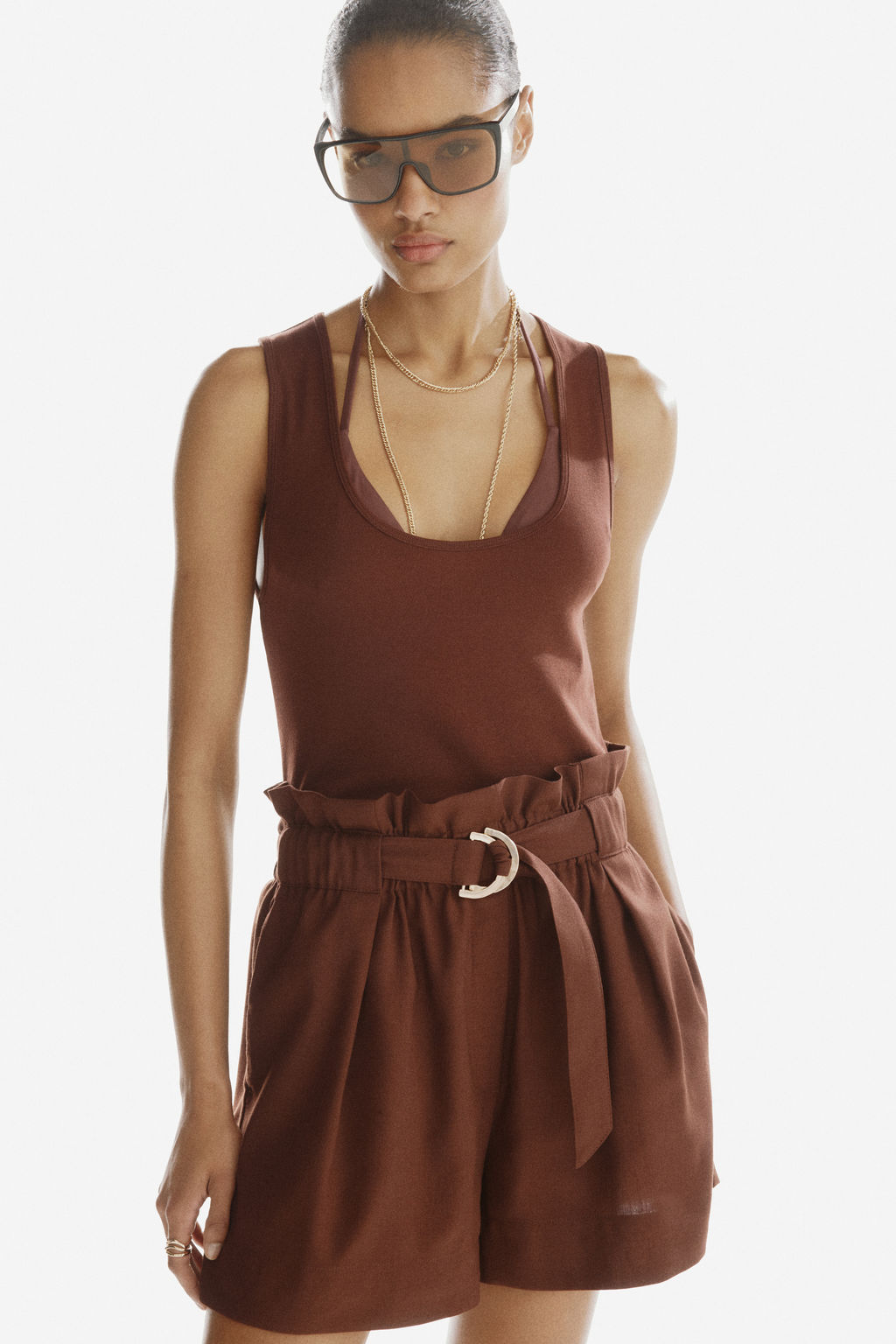 Pantal?n corto paper bag con cintur?n - H&m фото 3