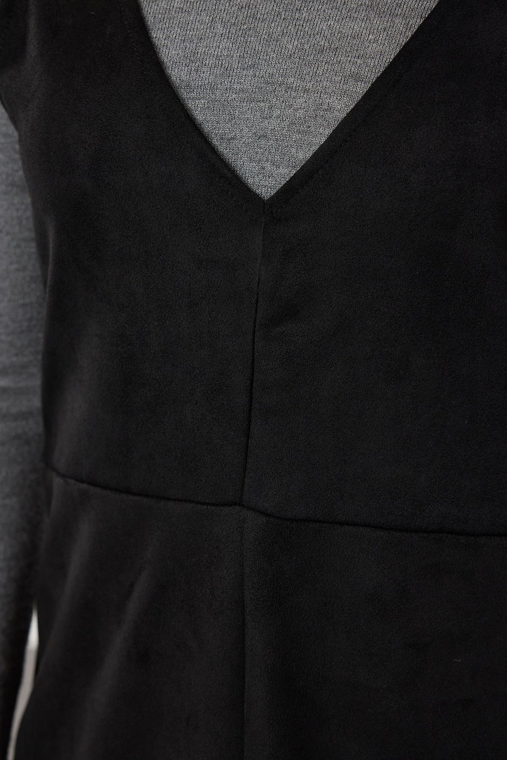 Siyah V Yaka Jile Suet Mini Orme Elbise TWOAW24EL00543