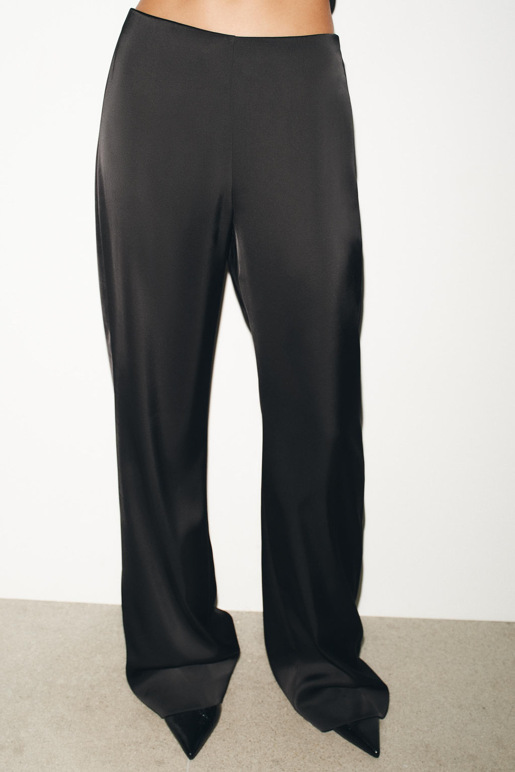 HIGH-WAIST SATIN TROUSERS - Zara фото 9