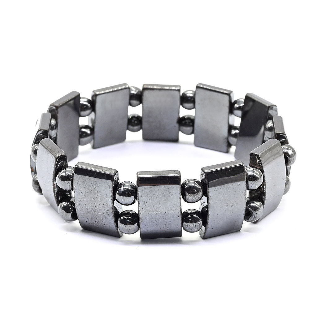 Браслет из гематита сегмент 17*10мм, шарик 6мм