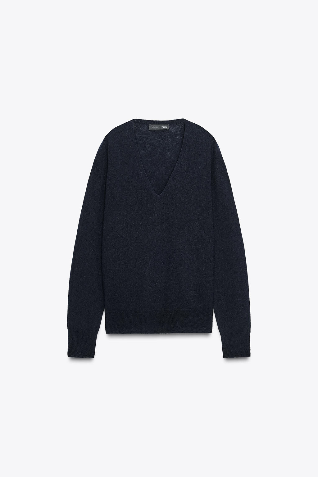 100% EXTRA-SOFT WOOL V-NECK SWEATER