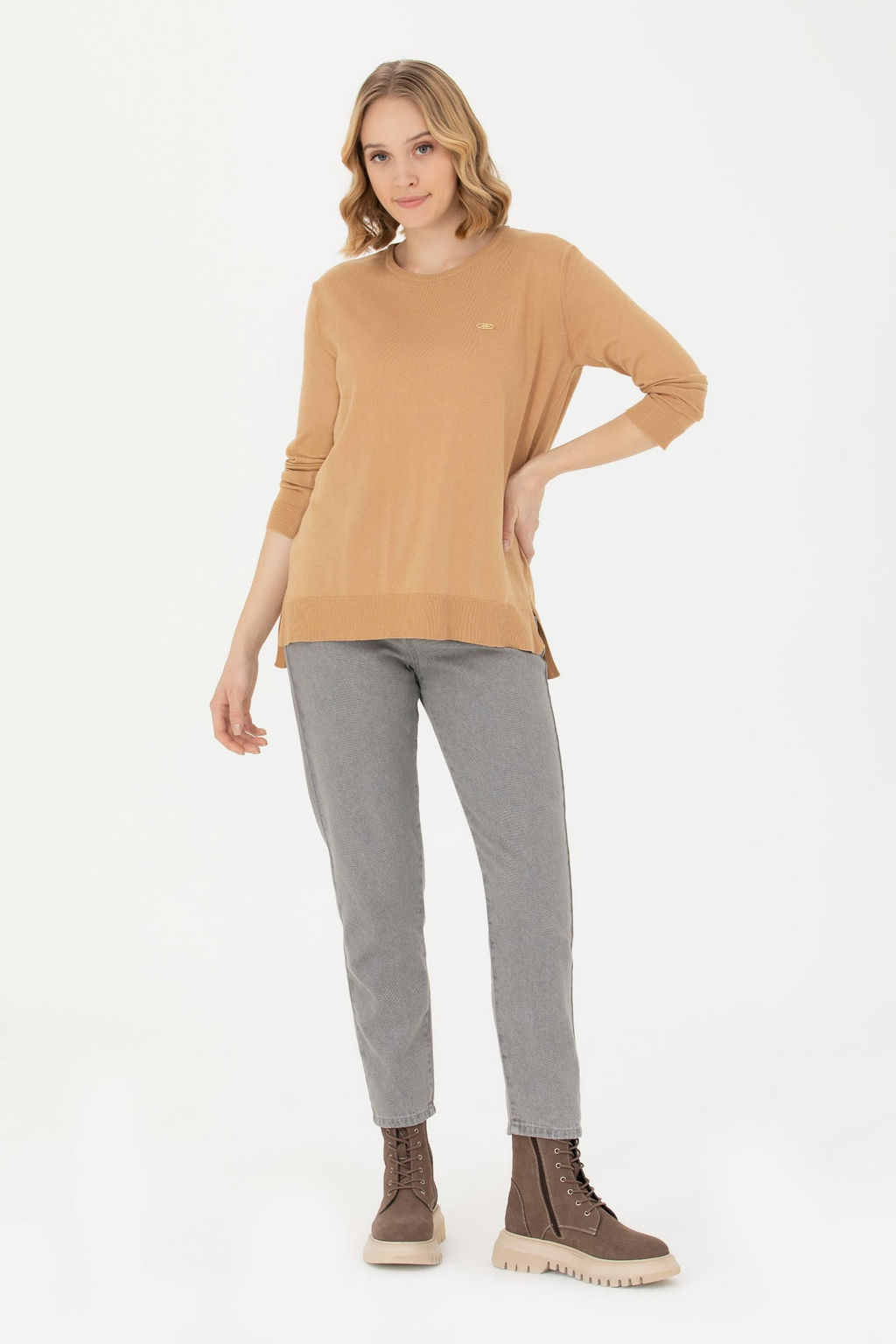 Женский базовый свитер песочного цвета - U.s. polo assn фото 18