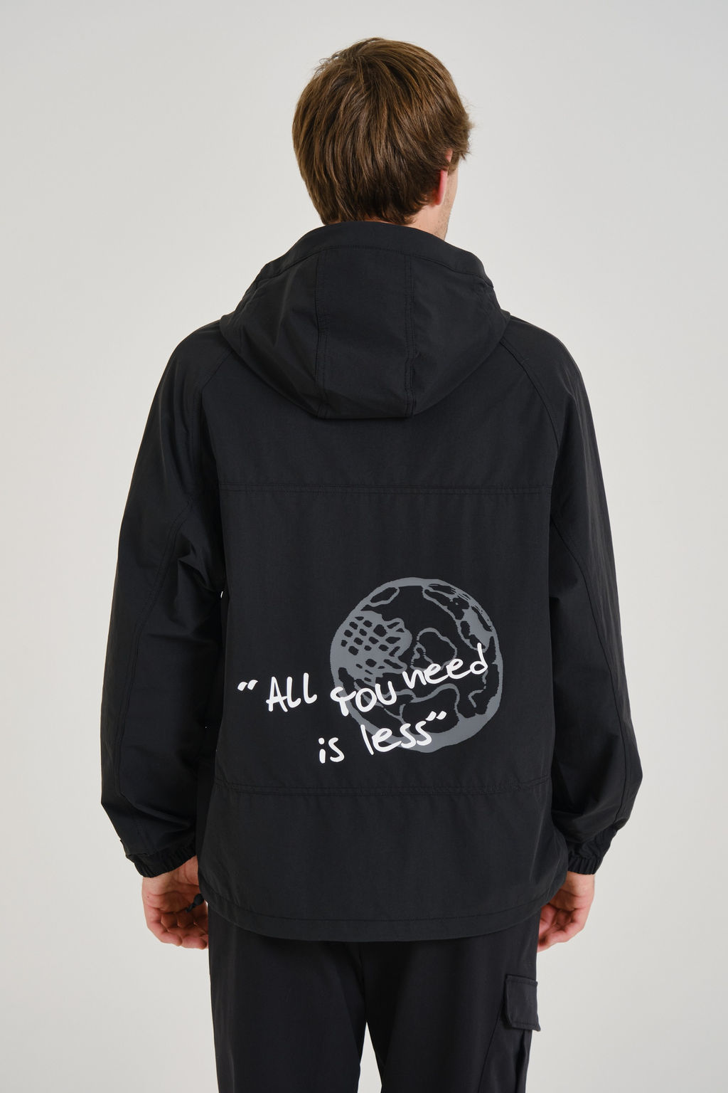 Ветровка с капюшоном Черный