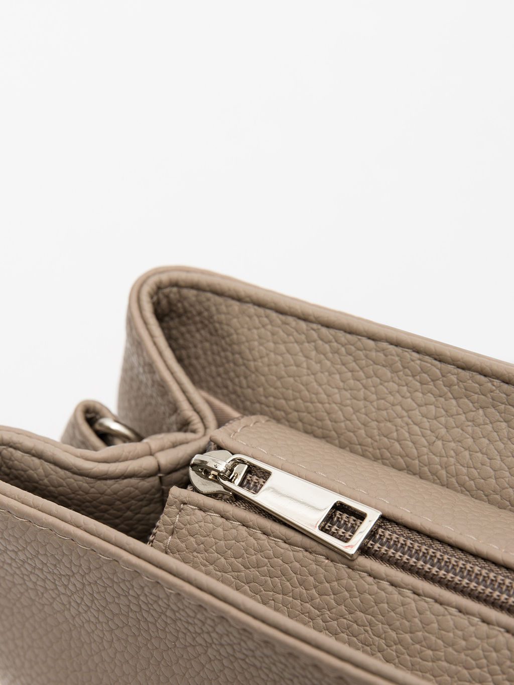 1498.1 902 52 Сумка женская