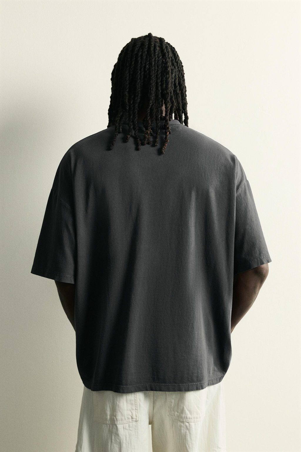 CAMISETA B?SICA LAVADA / Antracita oscuro - Zara фото 12