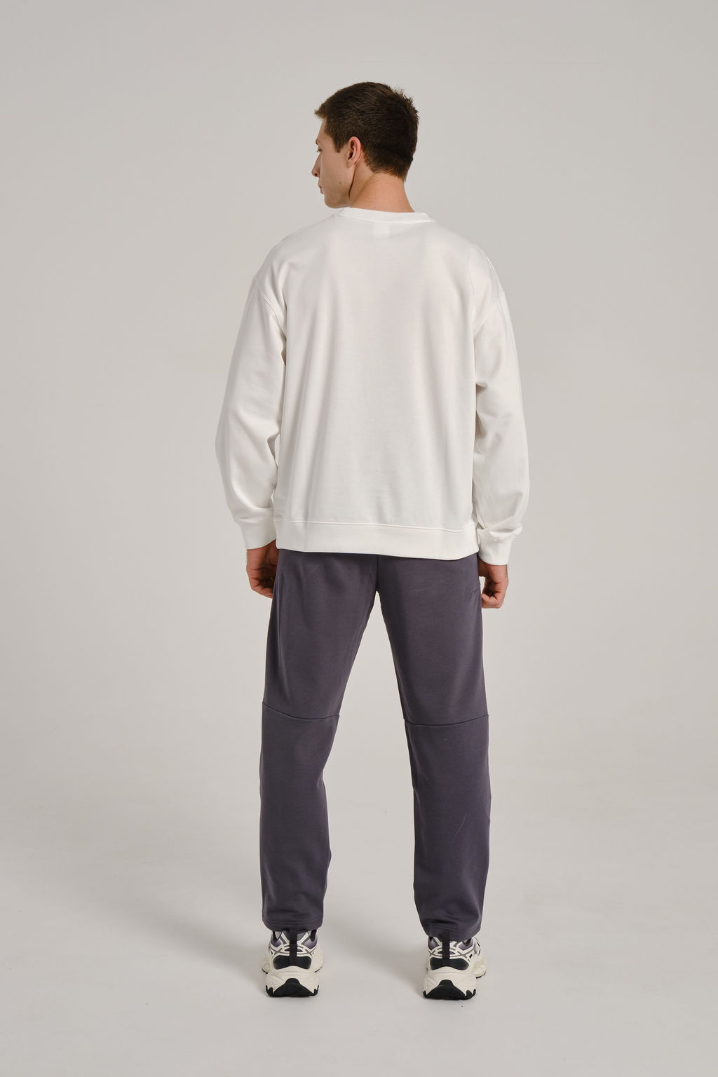 Брюки трикотажные утепленные Серый