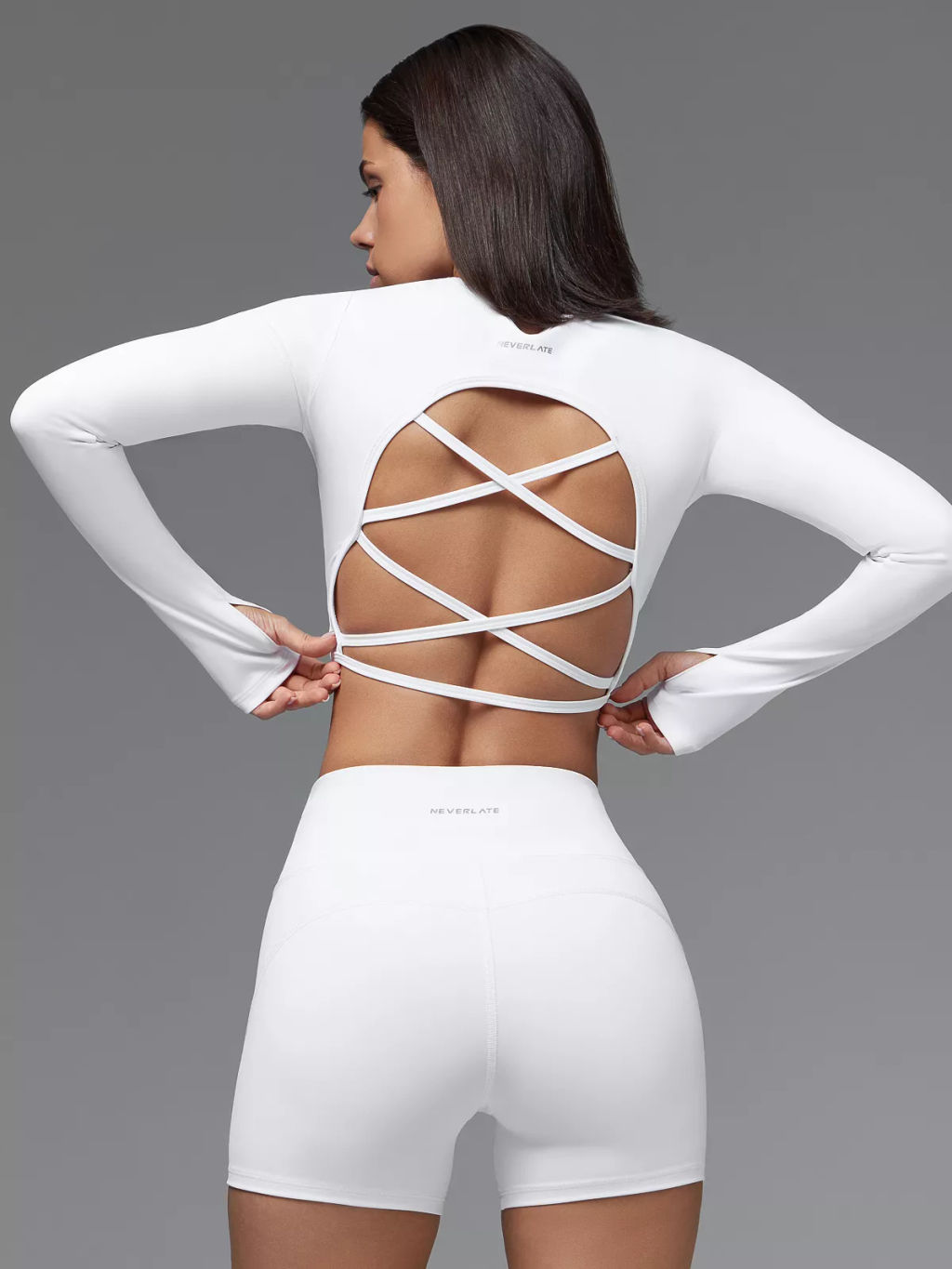 Рашгард с открытой спиной