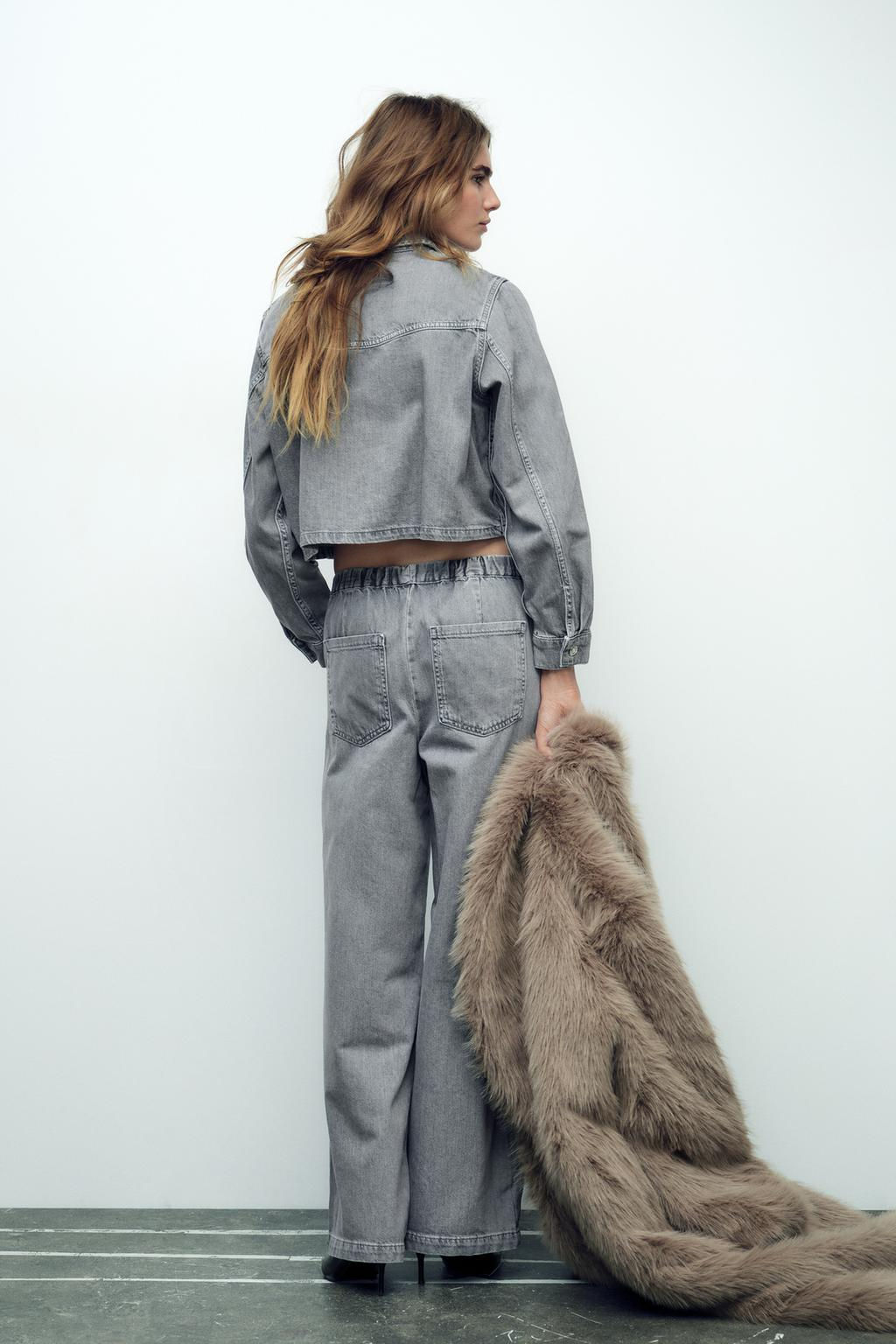 Z1975 HIGH-WAIST WIDE-LEG JOGGER JEANS - Zara фото 23